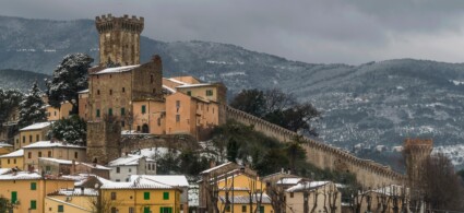 Pisan Castles