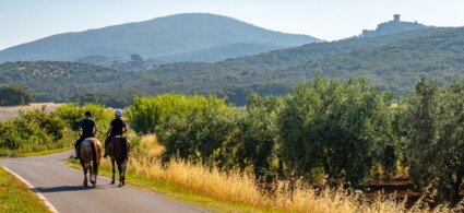 Rutas a caballo en Toscana: los mejores senderos y centros ecuestres